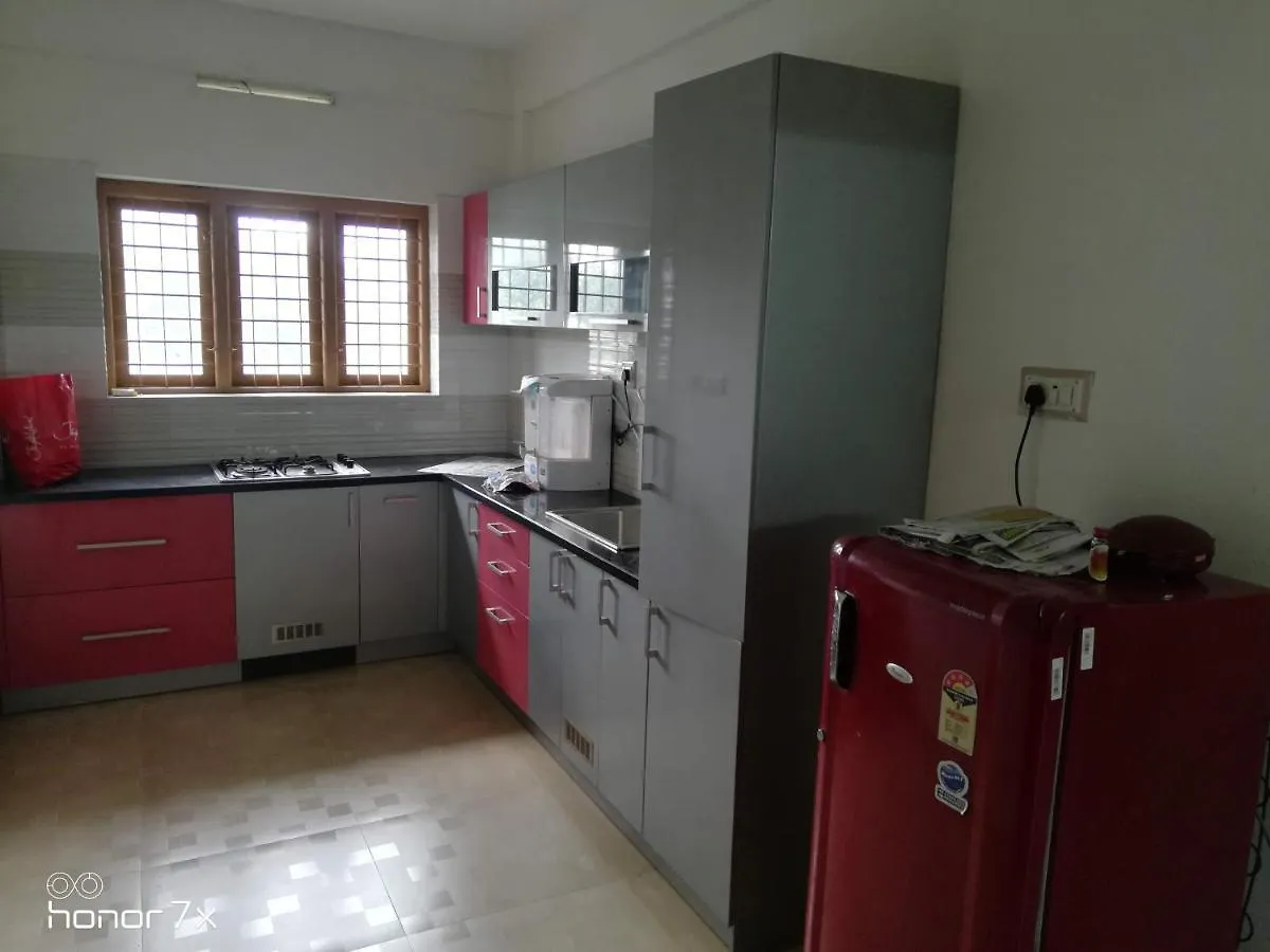Apartment Menath Apartments, Christ College Junction, Irinjalakuda